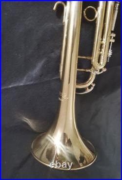 Orlando Deluxe Trumpet made in U. S. A. With7C Mouthpiece and good case