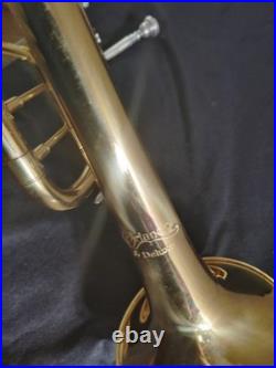 Orlando Deluxe Trumpet made in U. S. A. With7C Mouthpiece and good case