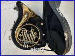 Quality! King 620 U. S. A. French Horn + Denis Wick Mpiece + Case + Bonus Quality! King 620 U. S. A. French Horn + Denis Wick Mpiece + Case + Bonus