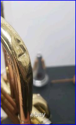 RARE CONN DIRECTOR SHOOTING STARS BRASS BELL-ORIGINAL HORN withCONN HARD CASE