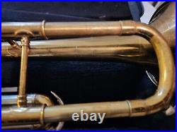 RARE CONN NY SYMPHONY SPECIAL Trumpet POLY CASE! MP AND MUTE. Min. Rest
