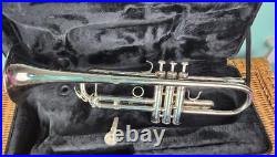 Signature Trumpet 0875944