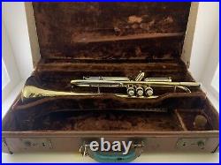 Trumpet BUESCHER The 400 Lightweight Model 217 Trumpet & Original Case