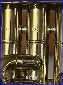 Trumpet With case & Bach 7c mouthpiece included Good condition Free Ship READ