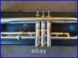 VINTAGE USED EARLY 1923 CONN New York 22B ENGRAVED TRUMPET WITH ORIGINAL CASE