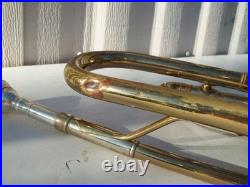 Vintage BESSON 2 20 BRASS TRUMPET COLLEGIATE BY HOLTON MOUTHPIECE Made England