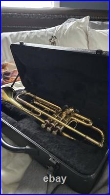 Vintage Brass Trumpet with Hard Case and Mouthpiece Unbranded