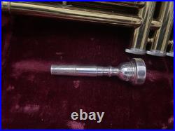 Vintage FULLY FUNCTIONAL Elkhart Trumpet- Good Condition- Comes With Mouthpeice