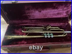 Vintage FULLY FUNCTIONAL Elkhart Trumpet- Good Condition- Comes With Mouthpeice