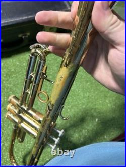 Vintage Vincent Bach Mercedes II Brass Trumpet withBach 7c Mouthpiece & Case Read