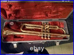 Vintage Yamaha YTR-235 Trumpet with Hard Case