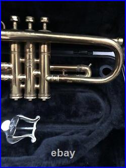 Vintage used King LIBERTY H N White Bb Trumpet With King Case GREAT PLAYER