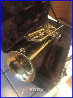 Windsor Bb Trumpet Brass-Laquered Finish BeautifulMinimal Wear