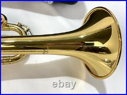 YAMAHA Trumpet YTR-1335 With Mouthpiece and Case Good condition