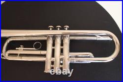 YAMAHA YTR-136 Trumpet silver Bb musical instrument Mouthpeace hard case