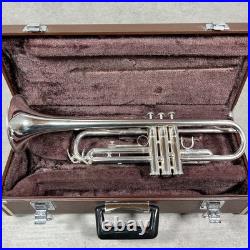 YAMAHA YTR-2320ES Trumpet Used With Hard Case