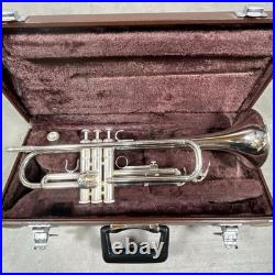 YAMAHA YTR-2320ES Trumpet Used With Hard Case