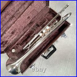 YAMAHA YTR-2320ES Trumpet Used With Hard Case
