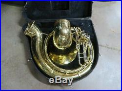 Yamaha Lacquered Brass BBb Sousaphone w case, serviced and ready to play