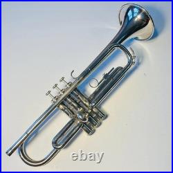 Yamaha YTR 1310 Trumpet with Mouthpiece and Case And cleaning kit