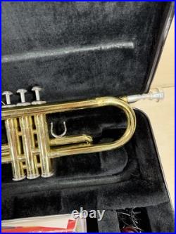 Yamaha YTR 200AD Trumpet Advantage Gold Brass Trumpet with 2 Mouthpiece's & Case