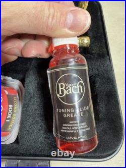 Yamaha YTR 200AD Trumpet Advantage Gold Brass Trumpet with 2 Mouthpiece's & Case