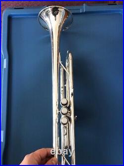 Yamaha YTR 4335G Trumpet Silver with Case (Chemically Cleaned)