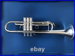 Yamaha YTR 4335G Trumpet Silver with Case (Chemically Cleaned)