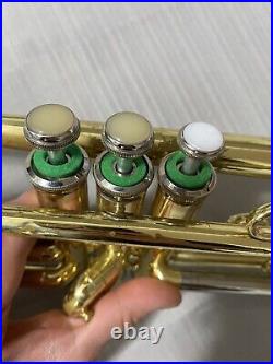 Yamaha ytr 2320 trumpet